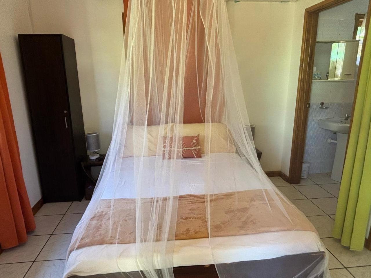 La Digue Ylang Ylang Villa Room photo
