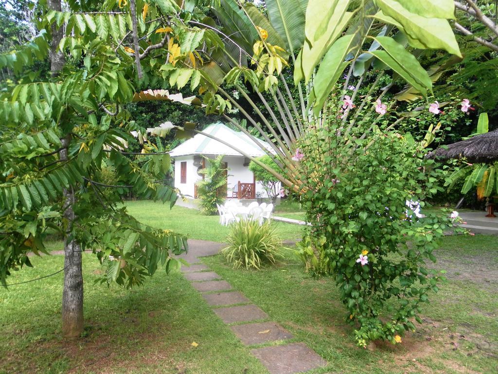 La Digue Ylang Ylang Villa Room photo